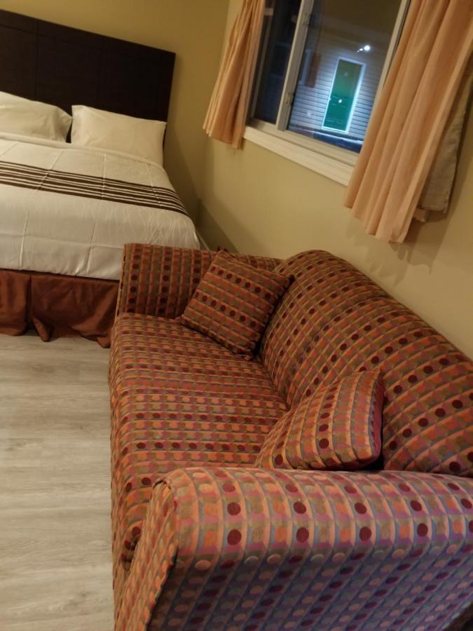 Silver Maple Motel Haliburton Luaran gambar