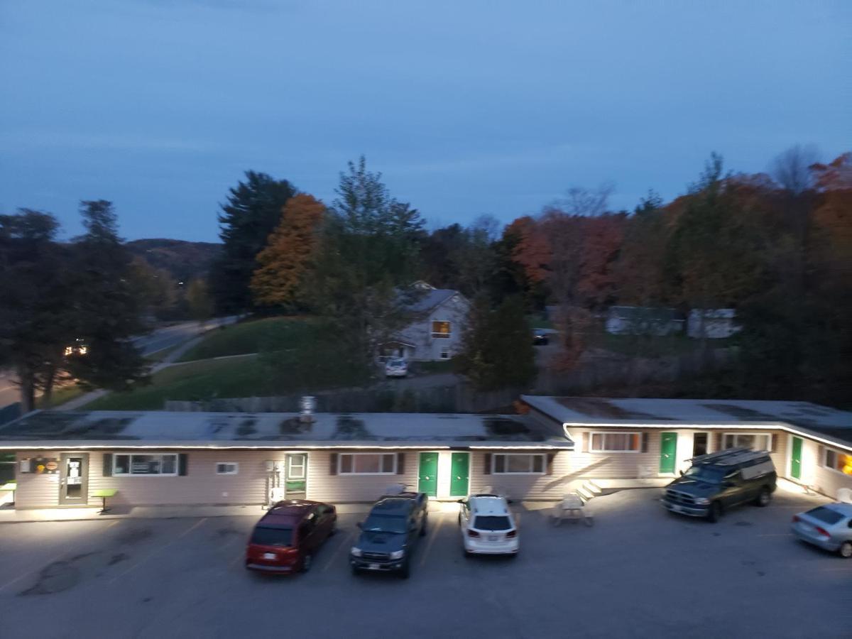 Silver Maple Motel Haliburton Luaran gambar